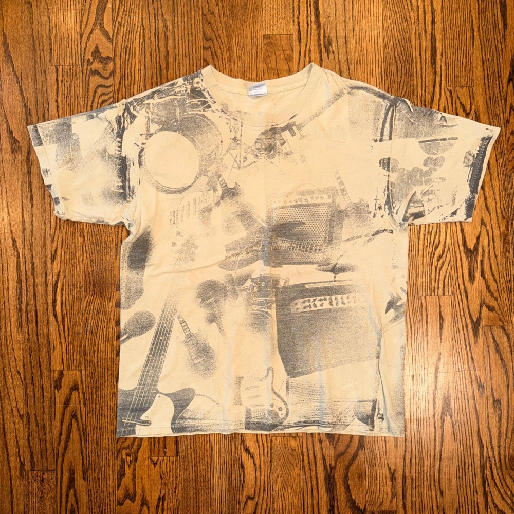 Yazbek Heavyweight All Over Print Music Instrument T-Shirt Size L Tan Distressed
